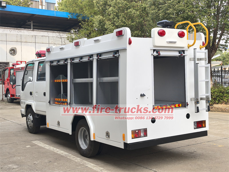 ISUZU NKR small fire engine for sale