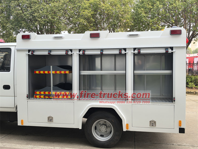 ISUZU NKR fire rescue truck