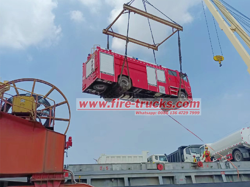 Isuzu fire fighting truck by Bulk shipment
