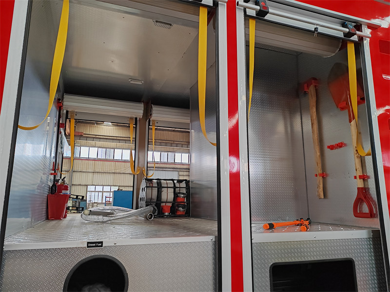 Front tool box storage room