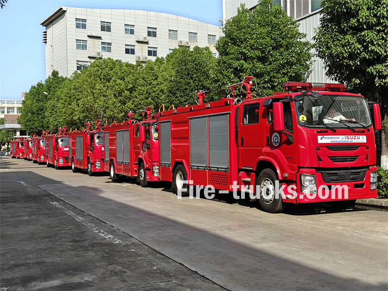 ISUZU fire fighting trucks for shipment