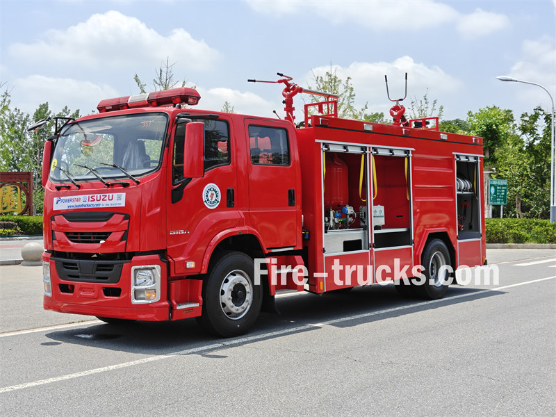 Factory sale ISUZU 205HP fire pumper truck