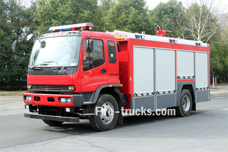 Albania Isuzu FVR GIGA 6cbm foam fire truck