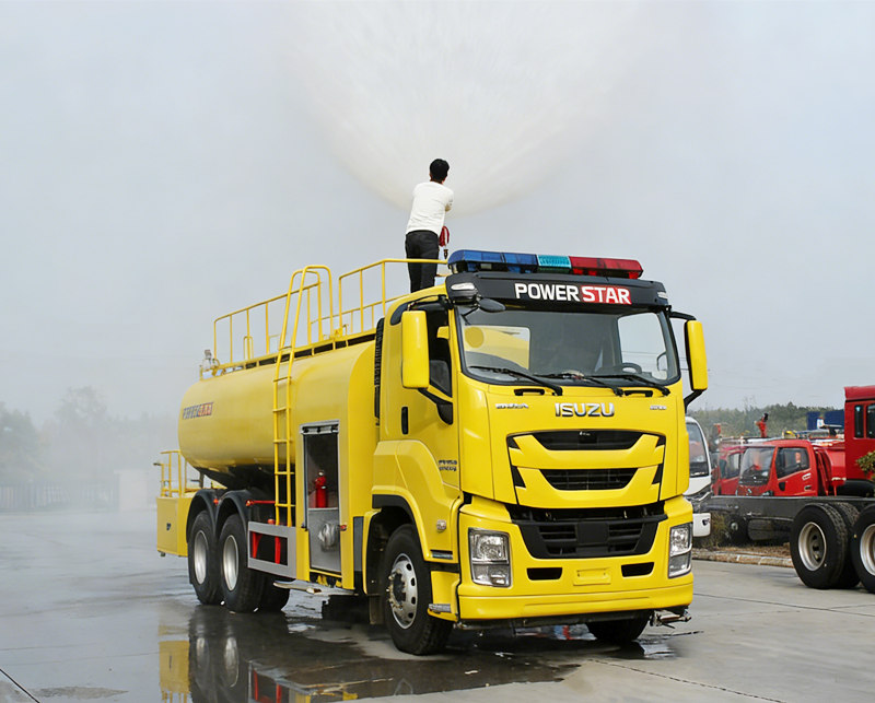 ISUZU FVZ 16 CBM Wasserlöschfahrzeug
